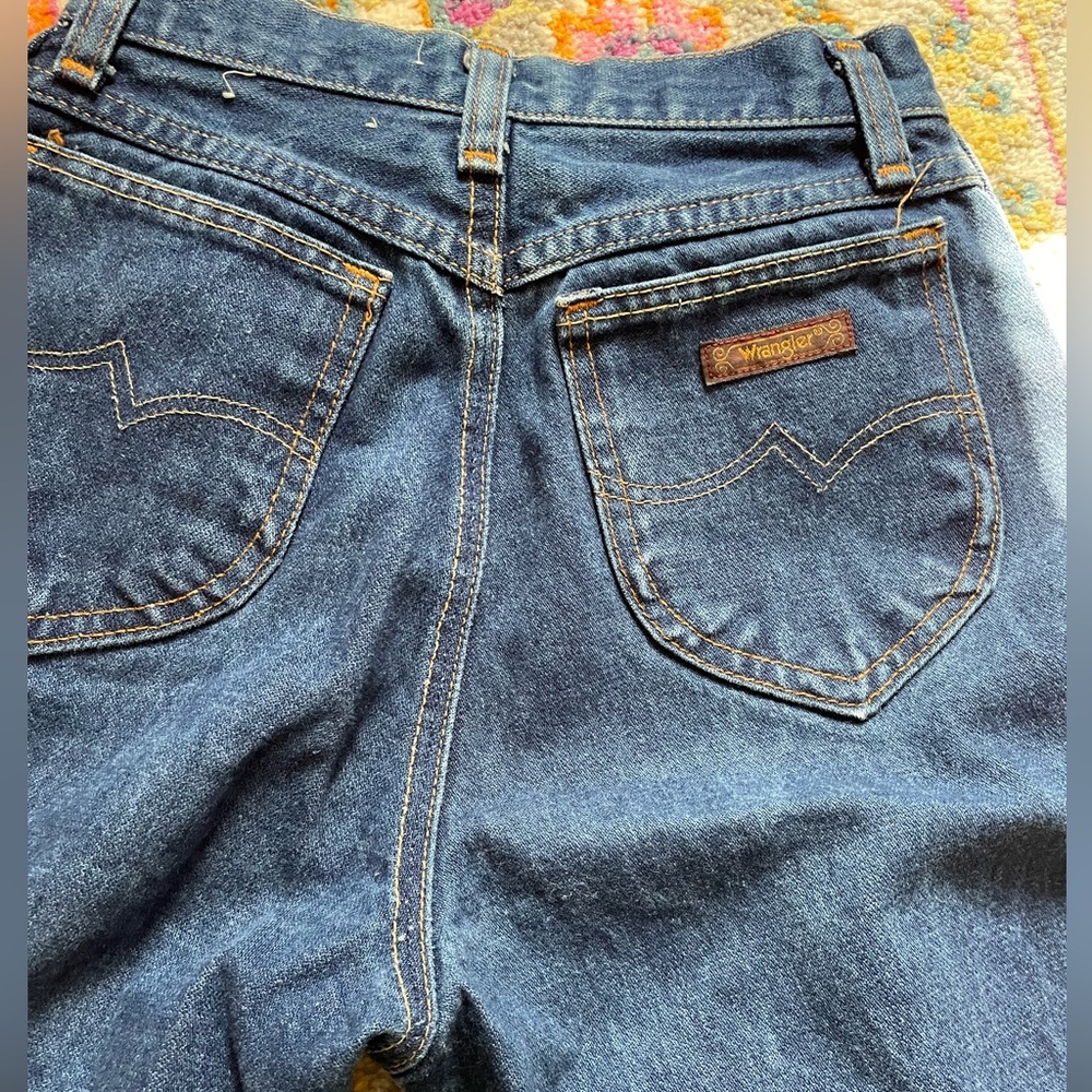 Vintage Women’s Wrangler Jeans - 24 inch waist. - Picture 5 of 6
